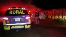 Veículo em estado de abandono é destruído por incêndio em estrada rural na região do Esmeralda