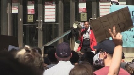 Las protestas en EE.UU. ya tienen su exigencia: "Quiten fondos a la Policía"