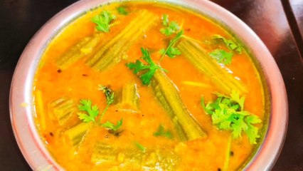 Hotel style Drumstick sambar in Tamil/Drumsticks sambar/Drumsticks recipes/Drumsticks kulambu/Murungakai sambar/Murungakai kuzhambu/hotel style Murungakai sambar in Tamil