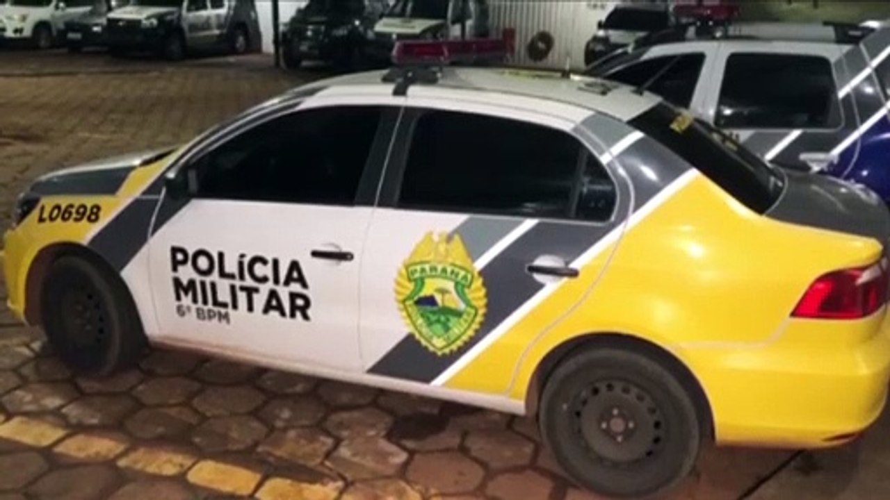 Homem é detido suspeito de atirar com espingarda na perna de outra pessoa