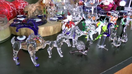 Kadın cam sanatı ustası, mesleği yaşatıyor