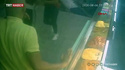 Beşiktaş'ta yolun çökmesi sonucu bir kişi yaralandı