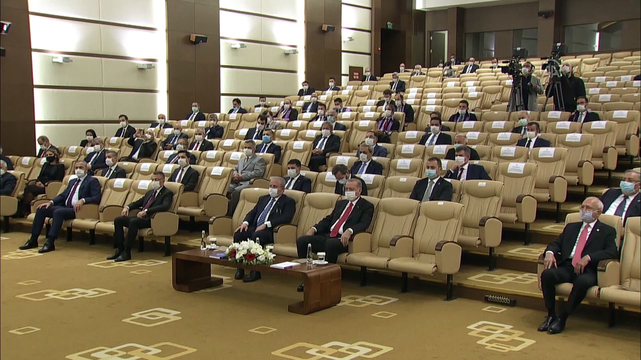 AYM üyeliğine seçilen Basri Bağcı yemin etti - ANKARA