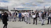 Concentración en Volkswagen Navarra en apoyo a los trabajadores de Nissan y Alcoa