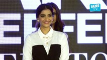 Sonam Kapoor pens sweet note for hubby Anand Ahuja