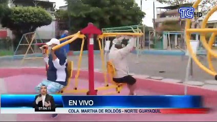 Actualización: Así luce el norte de Guayaquil tras caída de gran cantidad de ceniza volcánica