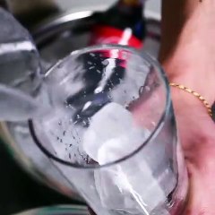 The CocaCola Float Fresh Vanilla Ice Cream For Sunny Weather - FuwaFuwa