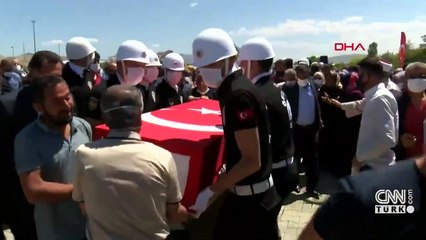 PKK'nın şehit ettiği işçiler, son yolculuklarına uğurlandı