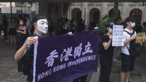 El aniversario de las protestas en Hong Kong acaba en nuevos enfrentamientos