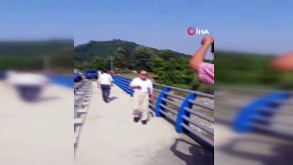 Ailesiyle piknik yapmaya giden 5 yaşındaki çocuk dereye düştü