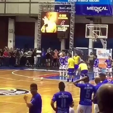 Falcao'dan klasına yakışan gol