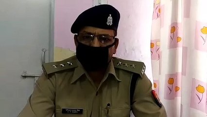 युवती का घर के अंदर लटका मिला शव