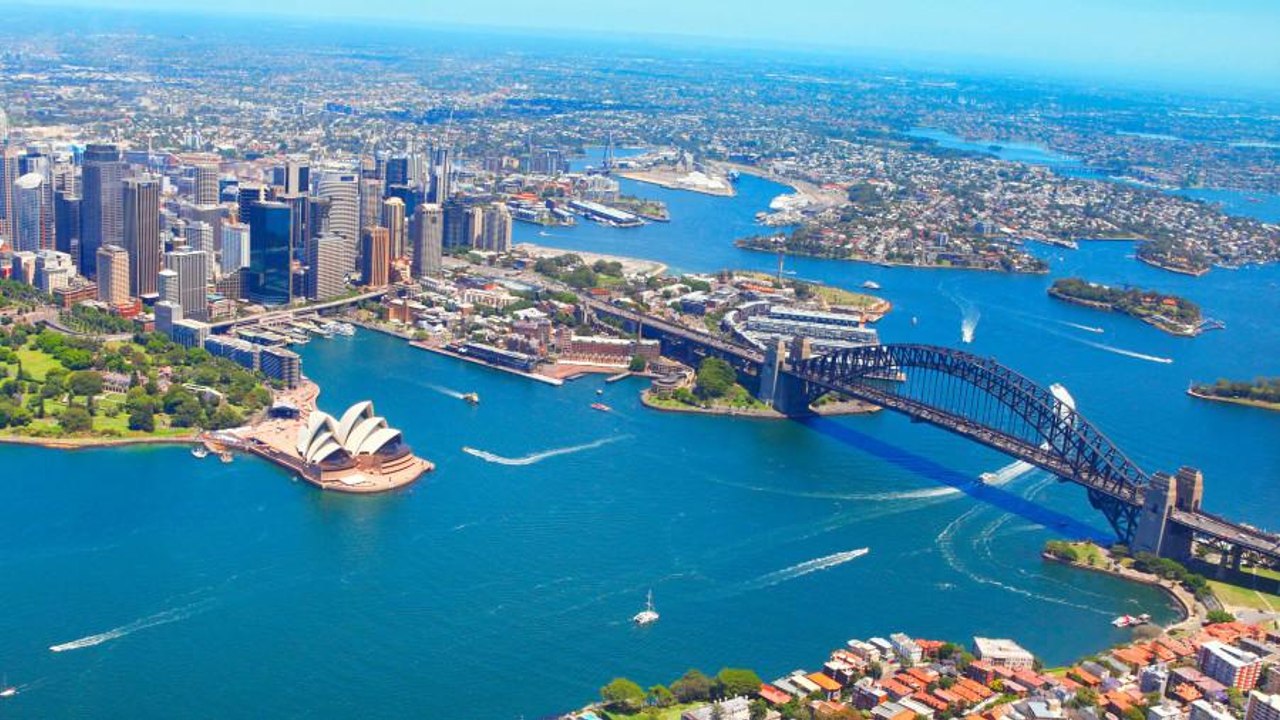 This Company Will Pay You $1,000 to Take a Virtual Trip Around the World