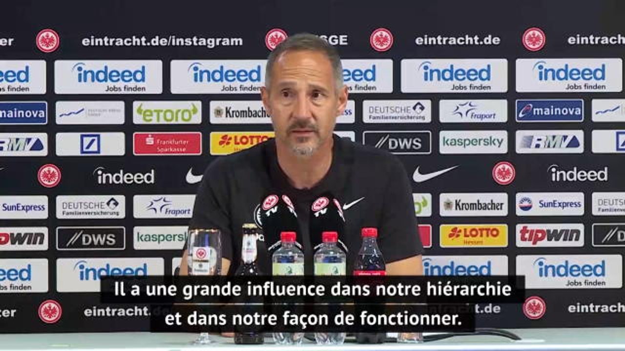 Francfort - Hütter : "Trapp, un grand leader"