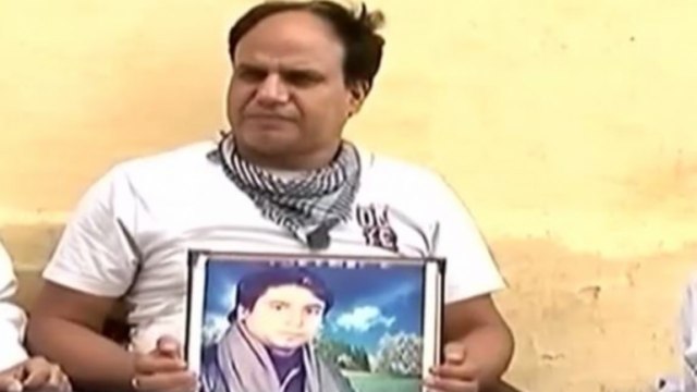 Political parties condemn the killing of Kashmiri Pandit sarpanch