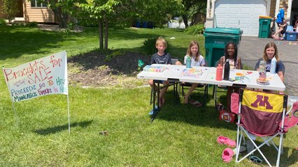 A Group Of Kids Raised $40,000 For Their Community Selling Bracelets