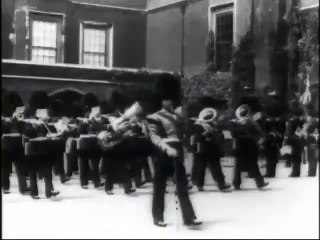 Garde descendante du palais Saint-James (Guardia descendiente del palacio de Saint-James) [1897]
