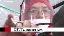 شاهد: استئناف العمل جزئيا في قاعات الحلاقة في العاصمة الفلبينية مانيلا