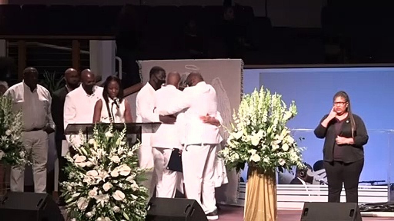 Emotionsgeladener Abschied von George Floyd