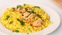 الأرز الأصفر بالدجاج وطريقة التحضير