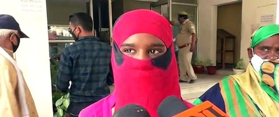 खेत में शौच को गई नाबालिक के साथ गैंगरेप
