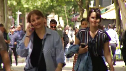 Ora News - Banka Botërore: Ekonomia shqiptare tkurret me 5%