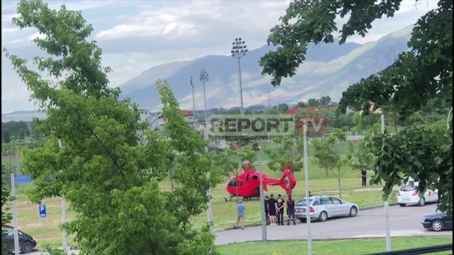 Report TV -Plagoset rëndë drejtuesi, dërgohet me helikopter drejt Traumës