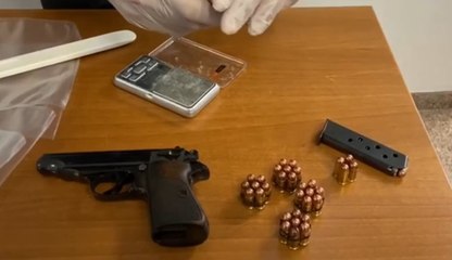 Roma - Arrestato spacciatore con pistola a Castelverde (10.06.20)