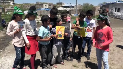 Köy çocukları hayırseverlerin desteğiyle teknolojiyle buluşuyor - AĞRI