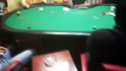 Dernek adı altında kumar oynatılan yere polis baskını kamerada