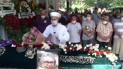 Usta tiyatro oyuncusu Ayşegül Atik son yolculuğuna uğurlandı