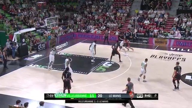 Les paniers à 3 pts de Chris Lofton face à Lyon-Villeurbanne
