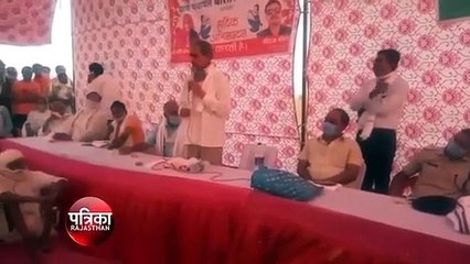 शिलान्यास कार्यक्रम में ग्रामीणों ने लगाई समस्याओं की झड़ी