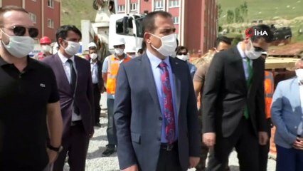 Hakkari’de 401 konutun temeli atıldı