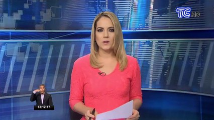 Captan a chofer que aparentemente se iba durmiendo en plena carretera