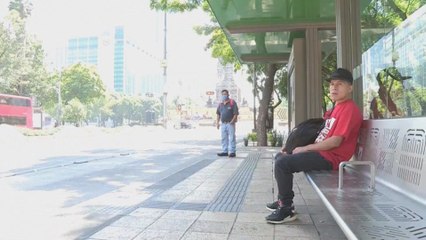 Juan Sant une en su rap el totonaco y el español para hablar de sus orígenes