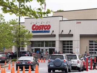 Costco Will Reopen Food Courts and Restart Sampling This Month