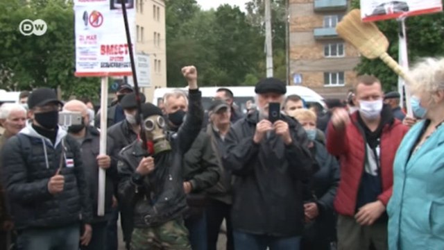 Беларусь готовится к выборам: сбор подписей, протесты в поддержку Тихановского и критика Лукашенко (01.06.2020)