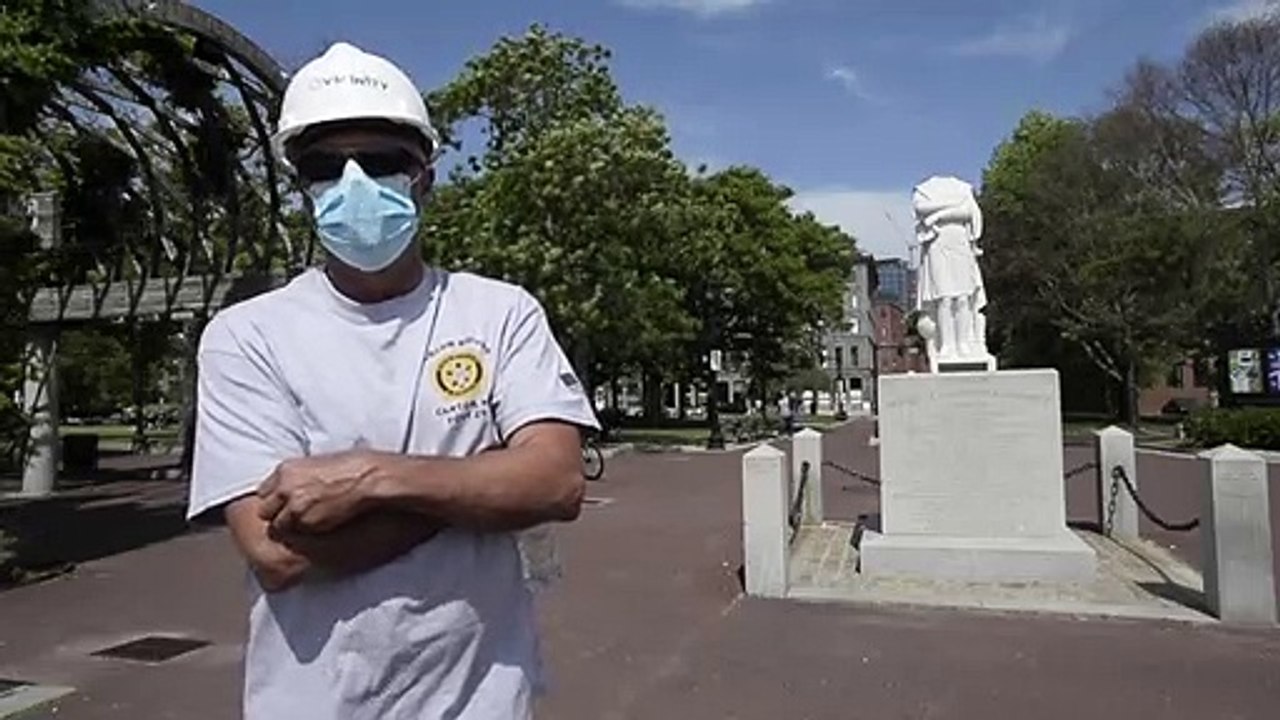 Decapitan una estatua de Cristóbal Colón en Boston