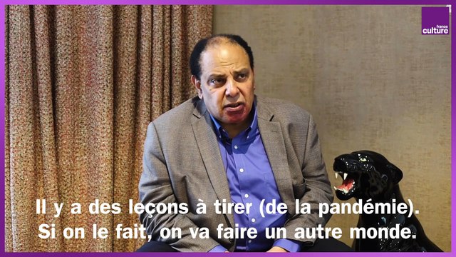 Alaa Al-Aswany : Une dictature forme ce que j'appelle 'un bon citoyen'