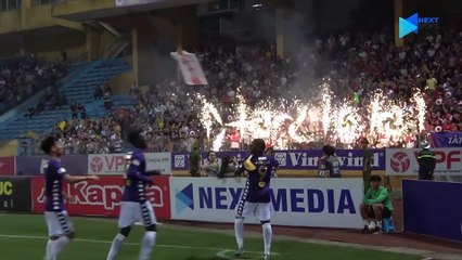 Người yêu Quang Hải xót xa khi nhìn bạn trai bị cầu thủ HAGL phạm lỗi - NEXT SPORTS