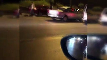 Kaza sonrası tekme tokat kavga kamerada