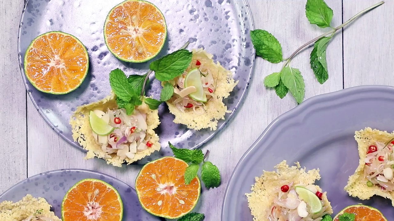 พล่าส้มโอในถ้วยชีส ยำรสแซ่บ อร่อยพอดีคำ