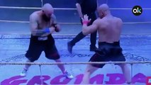 El salvaje KO del 'Tyson' polaco en una pelea de boxeo sin guantes