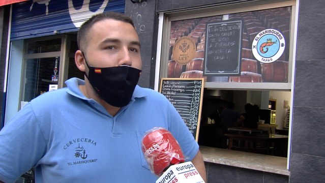Cervecería anima el derbi sevillano invitando a béticos y sevillistas