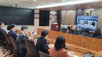 한중 고위관리 화상회의..."한중일 정상회의 연내 개최 협의" / YTN