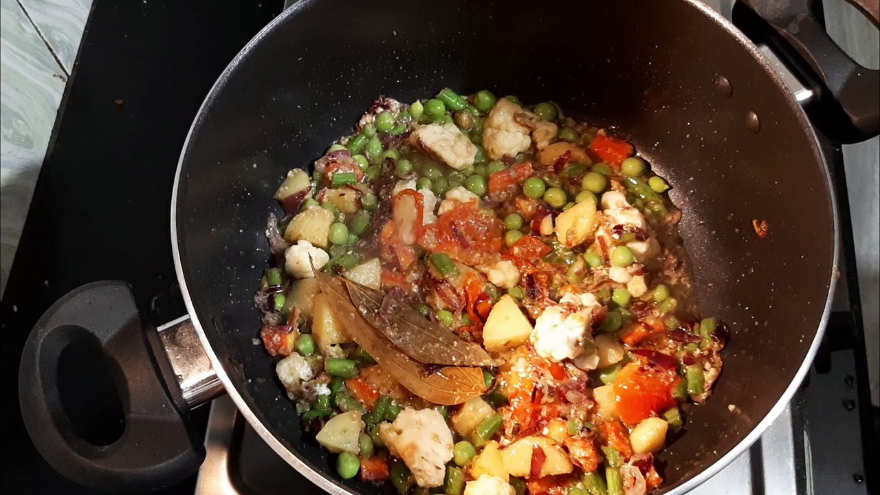 Veg Pulao with Pineapple Raita | Dinner Recipe | Vegetable Pulao | Pineapple Raita #byheenazulfikar