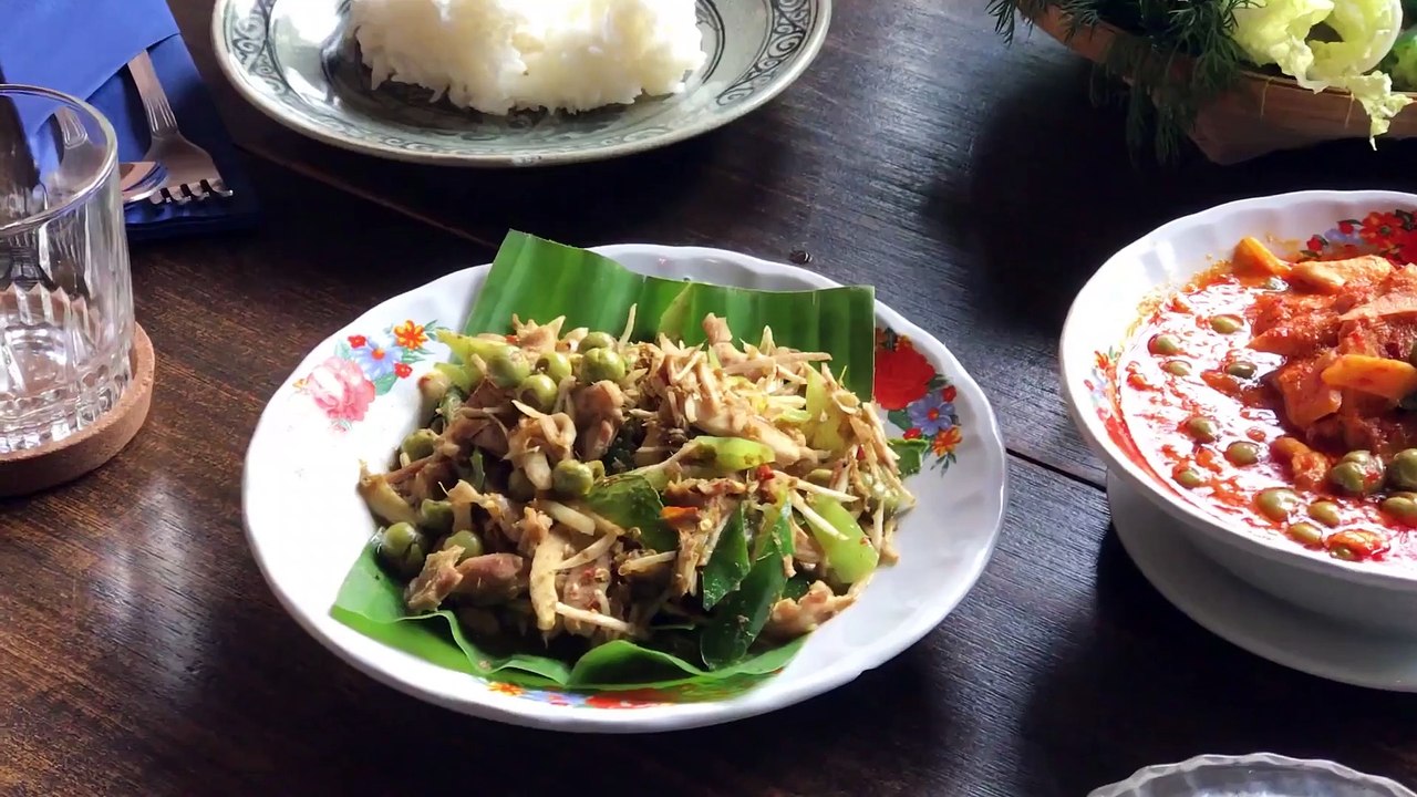 ศรีตราด ร้านอาหารไทยตะวันออก ซอยสุขุมวิท 33