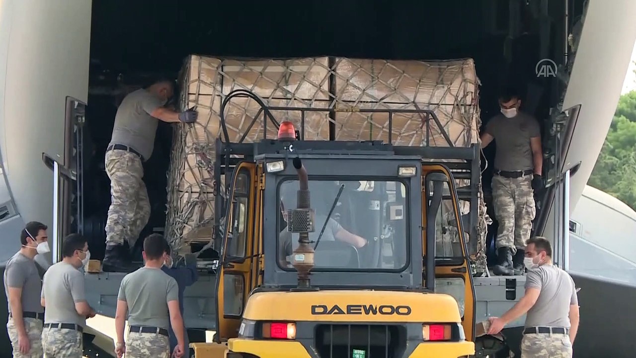 Türkiye'den Afganistan'a tıbbi yardım götüren uçak havalandı - ANKARA