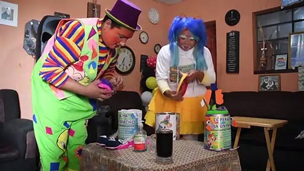 Clowns in Guatemala müssen betteln gehen - wegen Corona